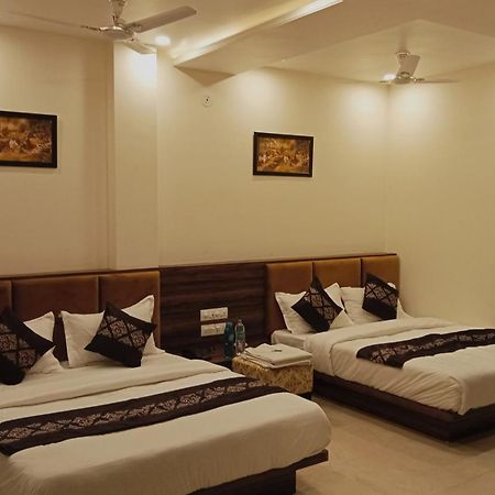 Hotel Vrinda Inn Udaipur Exteriör bild